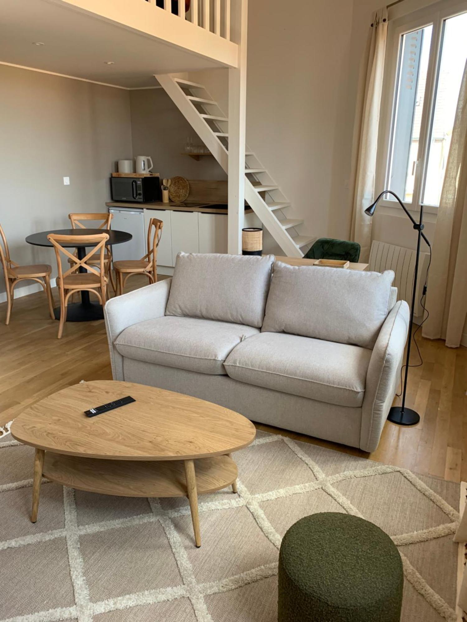 Appartement Le Carre Courtois à Luisant Extérieur photo