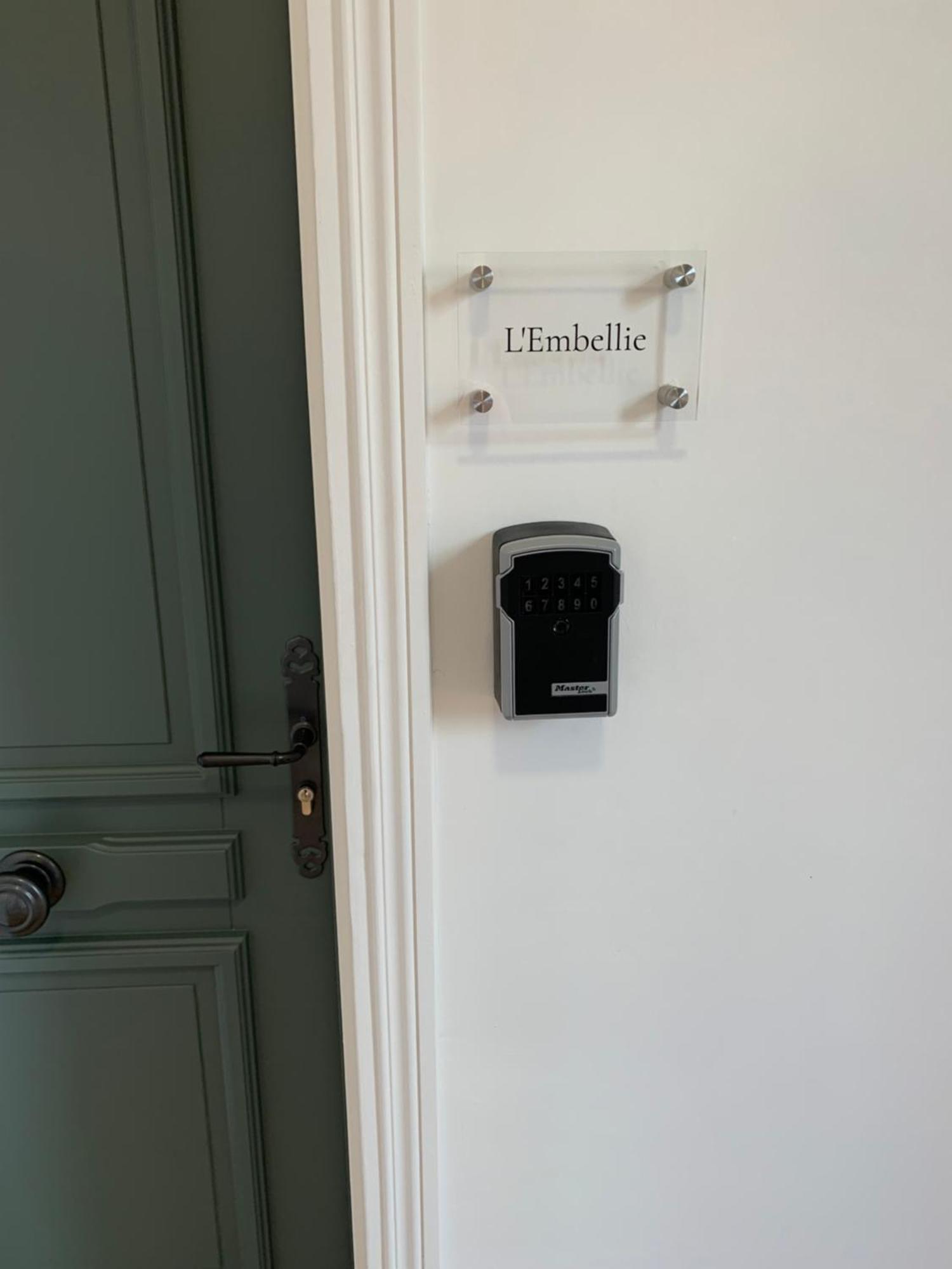 Appartement Le Carre Courtois à Luisant Extérieur photo